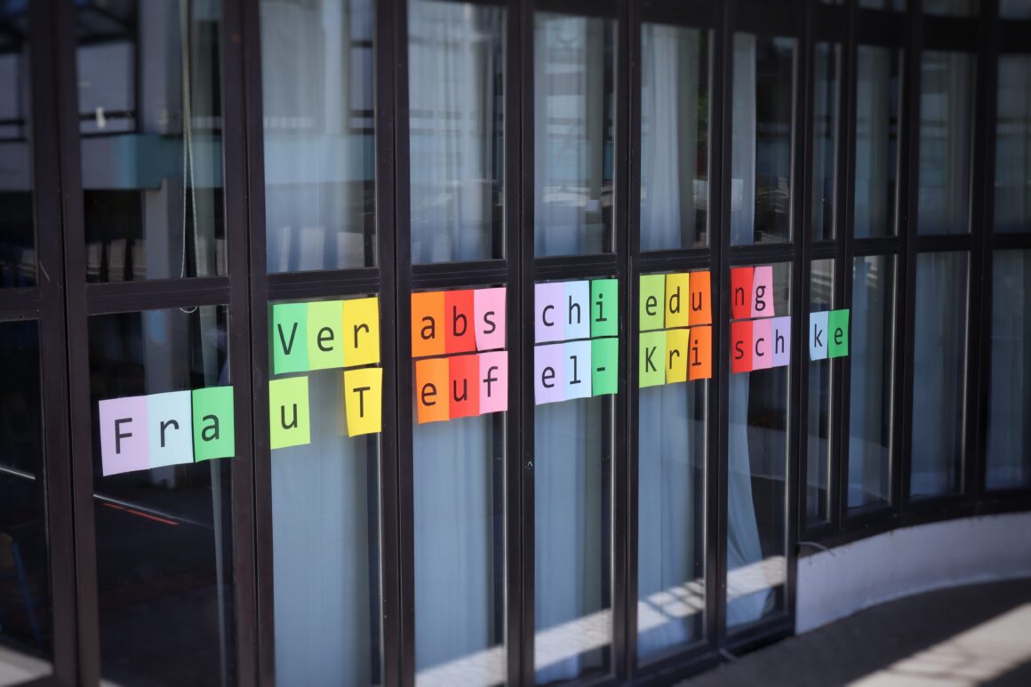 Time to say Goodbye – Verabschiedung von Frau Teufel-Krischke