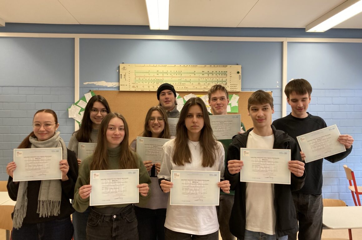 Überreichung der DELF-Diplome