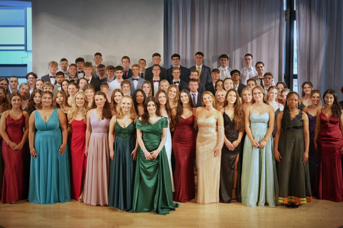 DSC05632 Herzlichen Glückwunsch zum Abitur!