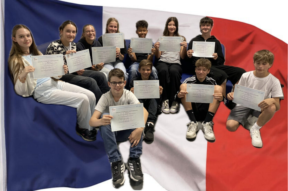 DELF_A1 Félicitations zum bestandenen DELF-Diplom!