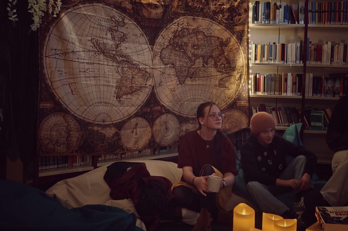 oplus_3145760 Fingerfood & Kopfkino – Fantasyabend in der Bibliothek